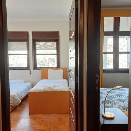 Spacious Family Apartment In Bom Sucesso Free Park פורטו